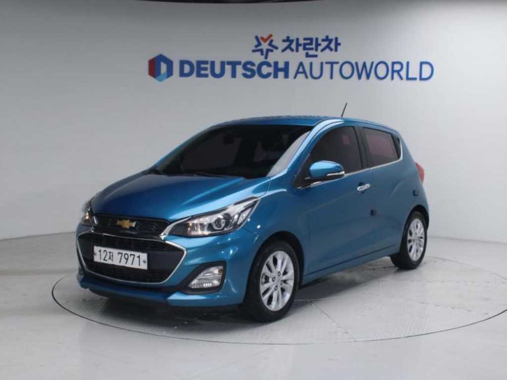 더뉴스파크 LT 2019년식