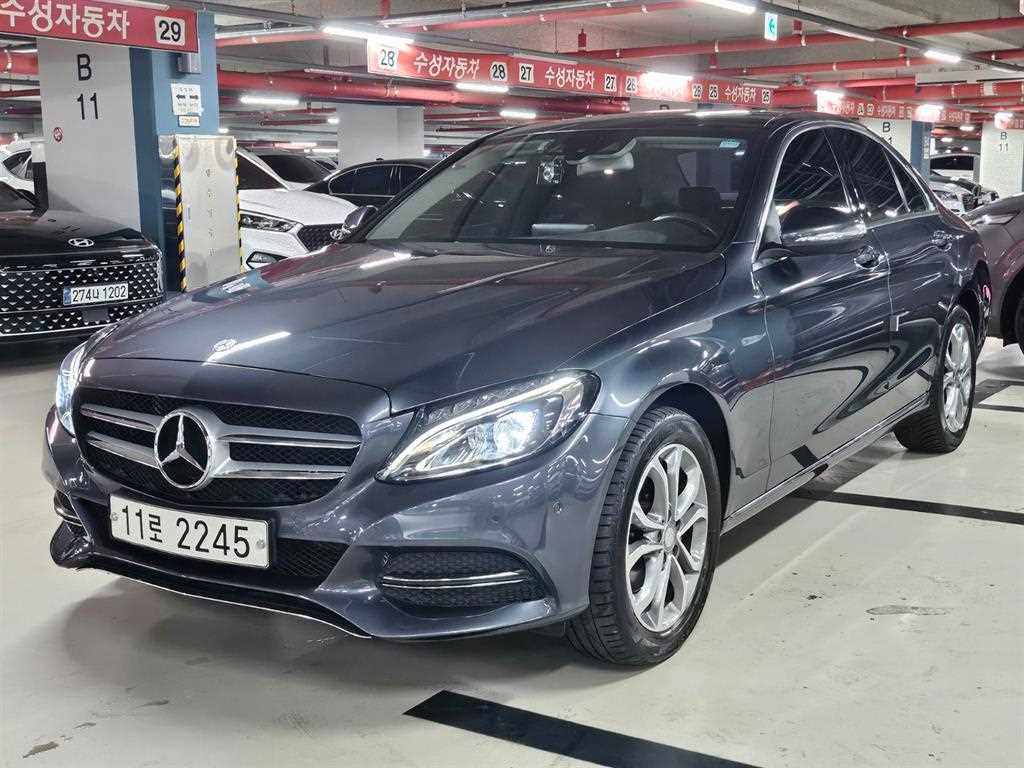 C클래스 W205 C220 d 아방가르드 2015년식