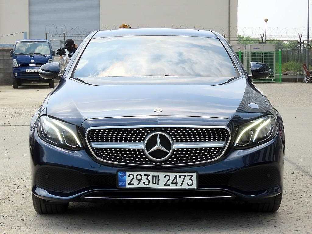 E-클래스 W213 E300 아방가르드 2019년식