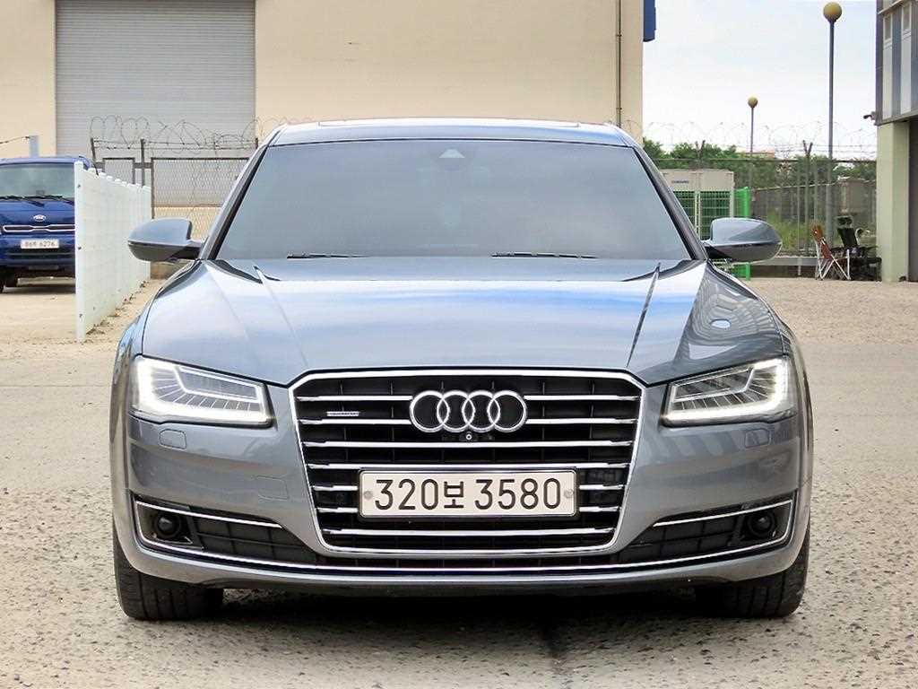 뉴A8 50 TDI 콰트로 LWB 2015년식