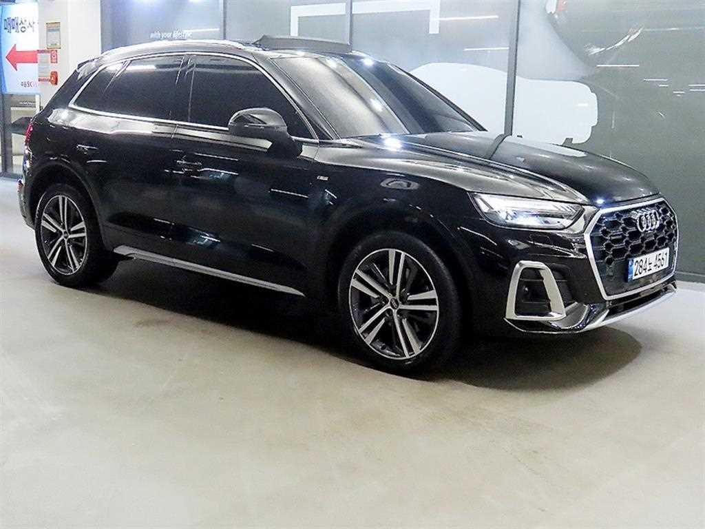 Q5 (FY) 45 TFSI 콰트로 프리미엄 2023년식