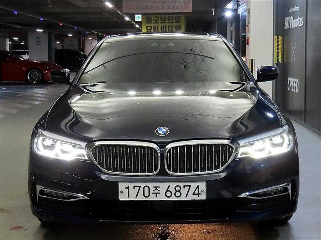 BMW 5시리즈 530i M 스포츠 플러스 사진 2/20