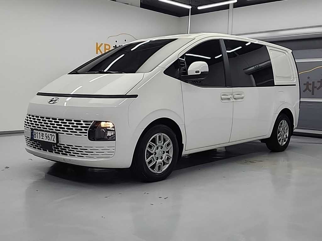 Hyundai Staria 2WD Diesel Cargo Modern