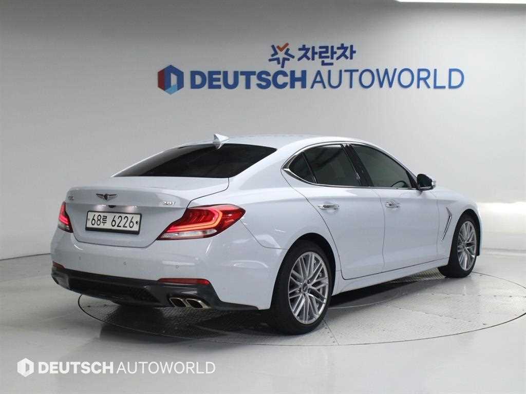 제네시스 G70 2.0T 엘리트 사진 2/20