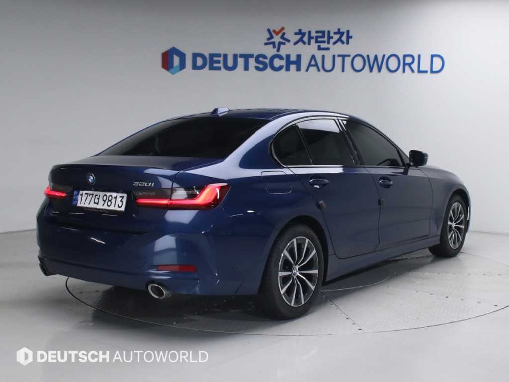 BMW 3시리즈 320i 사진 2/20