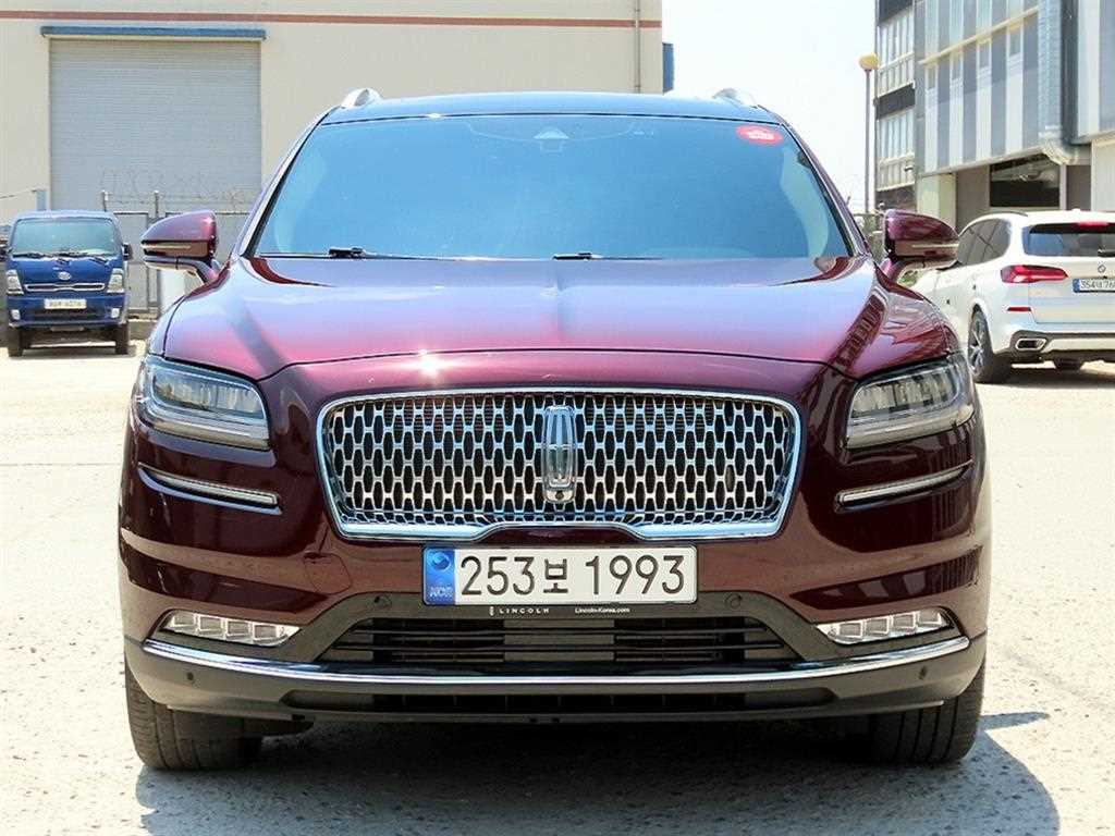 노틸러스 2.7 202 AWD 2022년식
