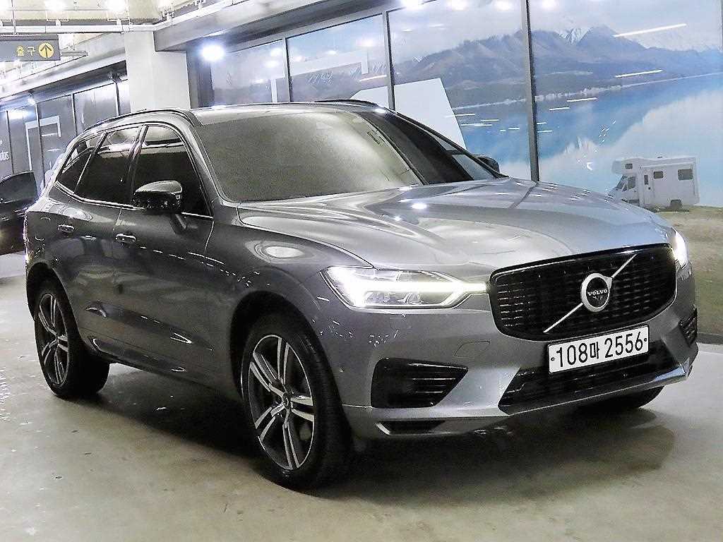 XC60(2세대) T8 AWD R-디자인 2021년식