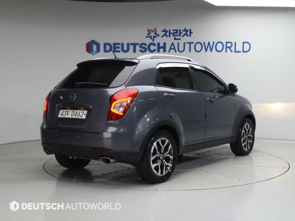 KGM 코란도 2WD 2.2 KX 스페셜 사진 2/20
