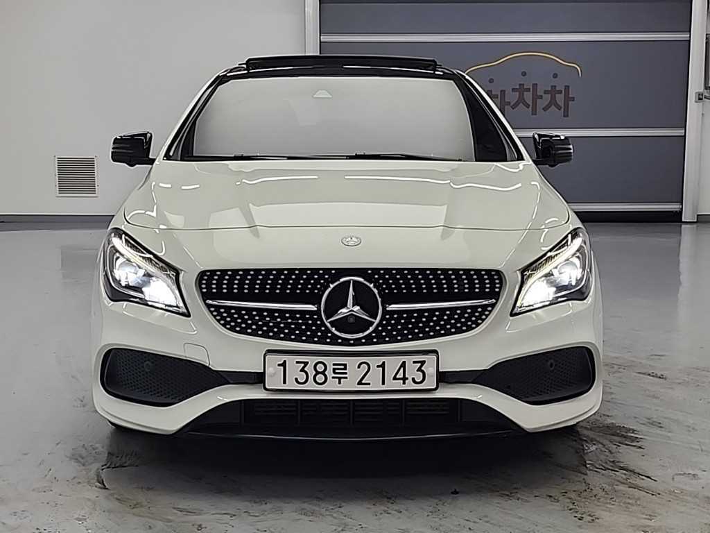 벤츠 CLA 클래스 CLA 250 4MATIC AMG LINE 사진 2/19