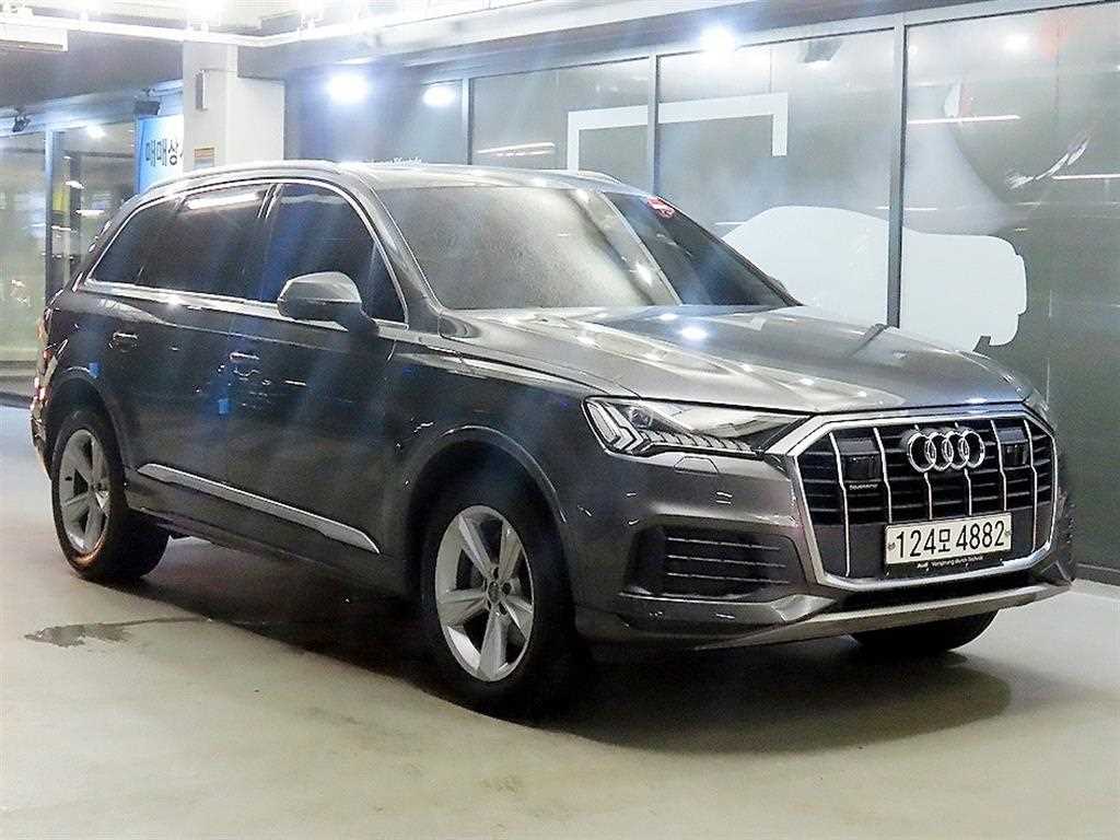 Q7 (4M) 45 TDI 콰트로 2020년식