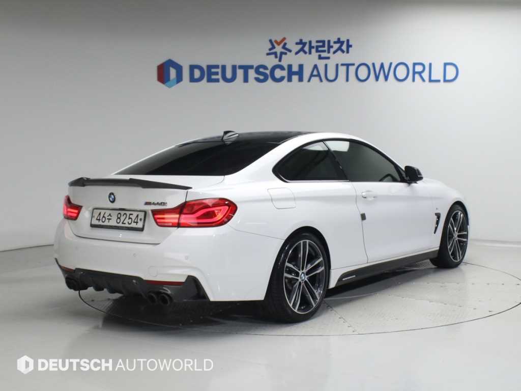 BMW 4시리즈 430i 쿠페 M 스포츠 사진 2/20