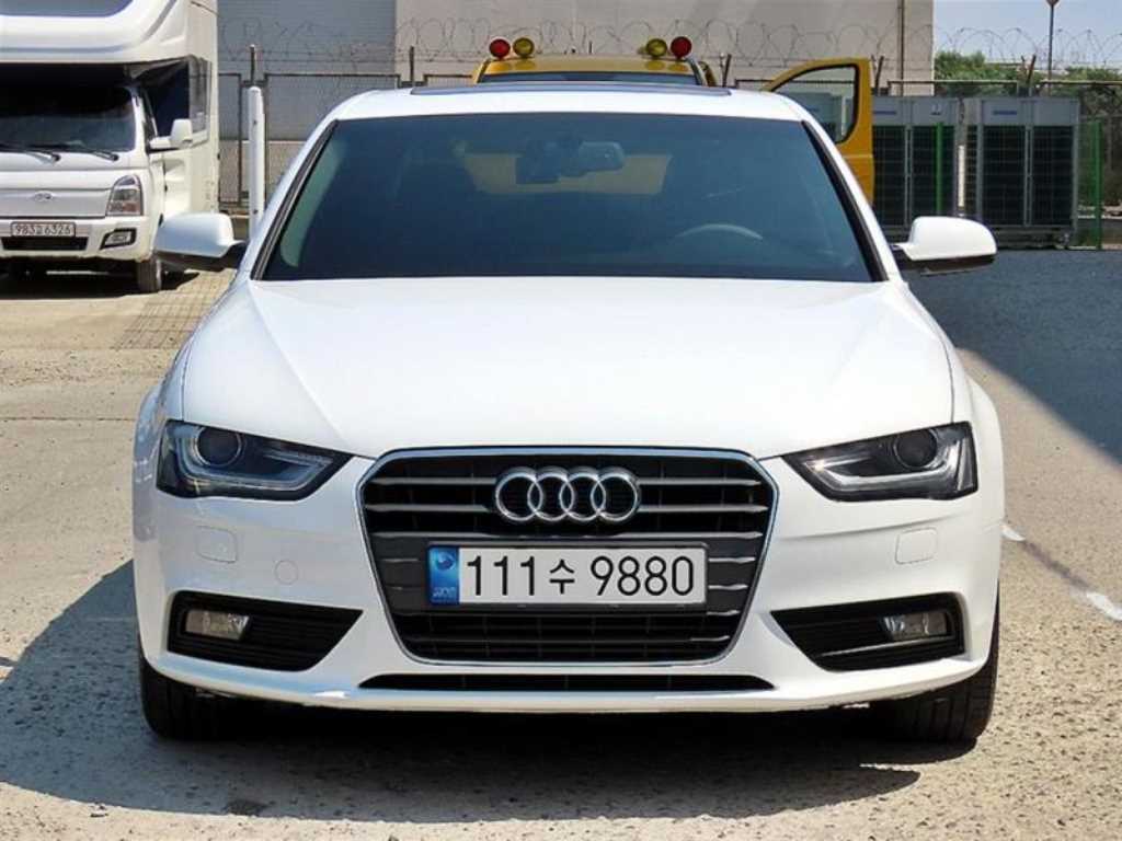 뉴 A4 2.0 TDI 2013년식