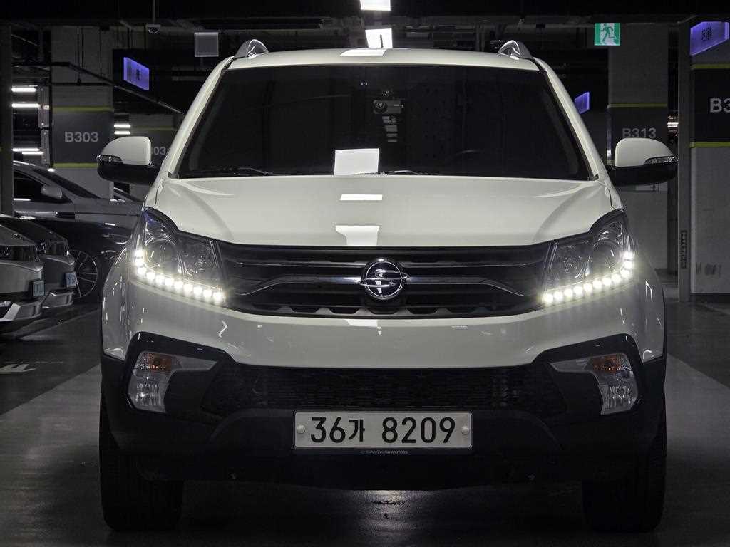 Ssangyong Korando - Vista 5