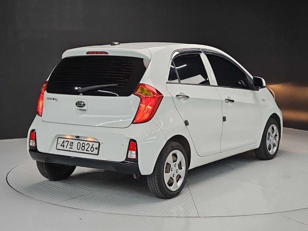 KIA Morning - Vista 4