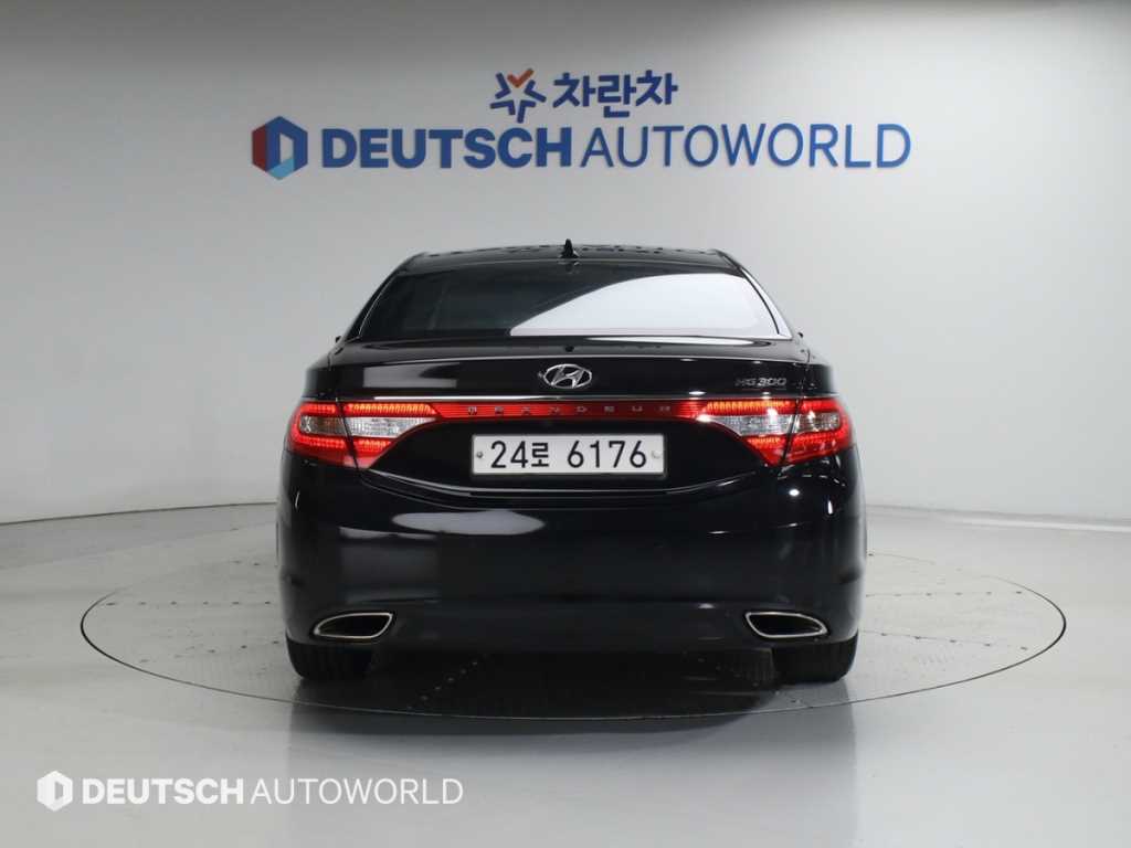 HYUNDAI Grandeur - Vista 4