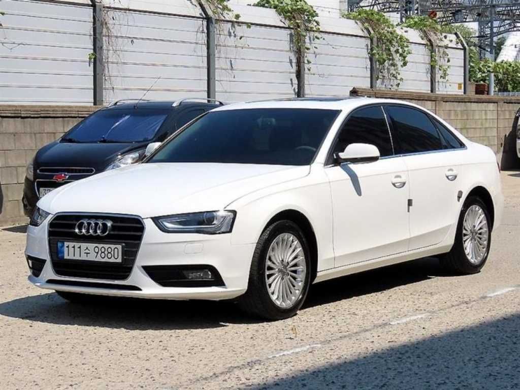 아우디 A4 2.0 TDI 사진 2/18