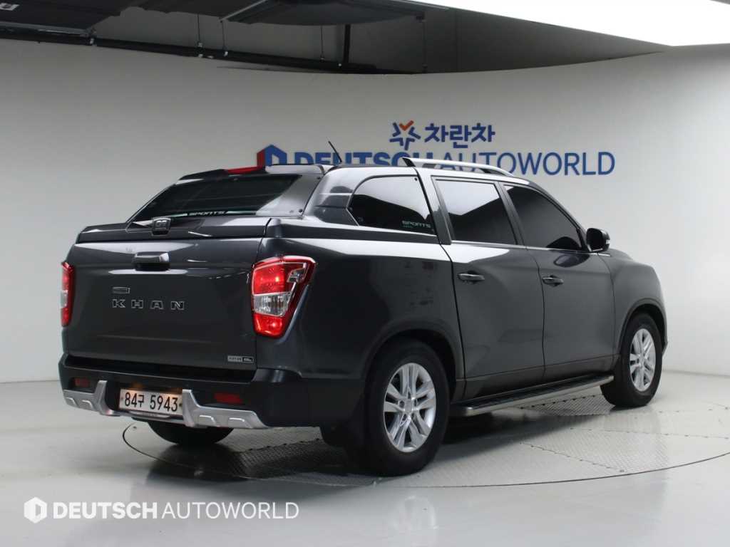 KGM 렉스턴 4WD 디젤 2.2 프레스티지 사진 2/20
