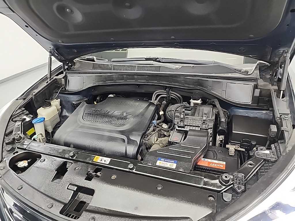 HYUNDAI Santa Fe - Vista 5