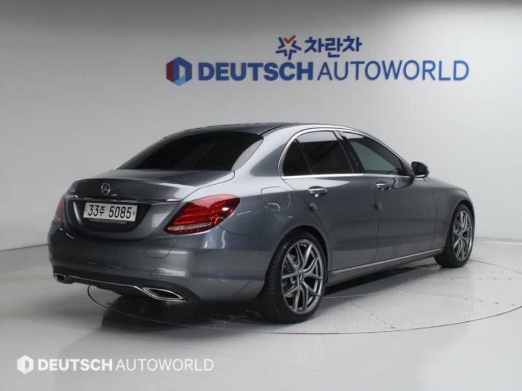 벤츠 C 클래스 C350e 사진 2/20
