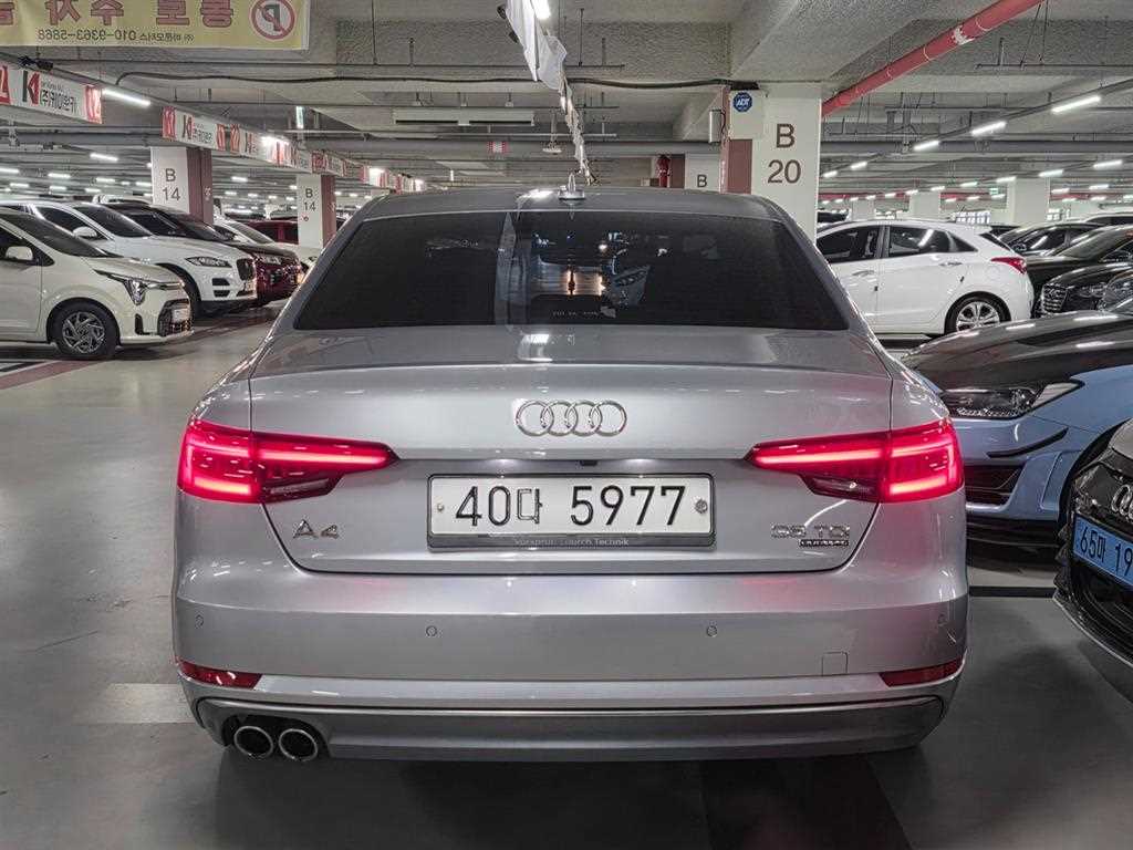Audi A4 - Vista 4