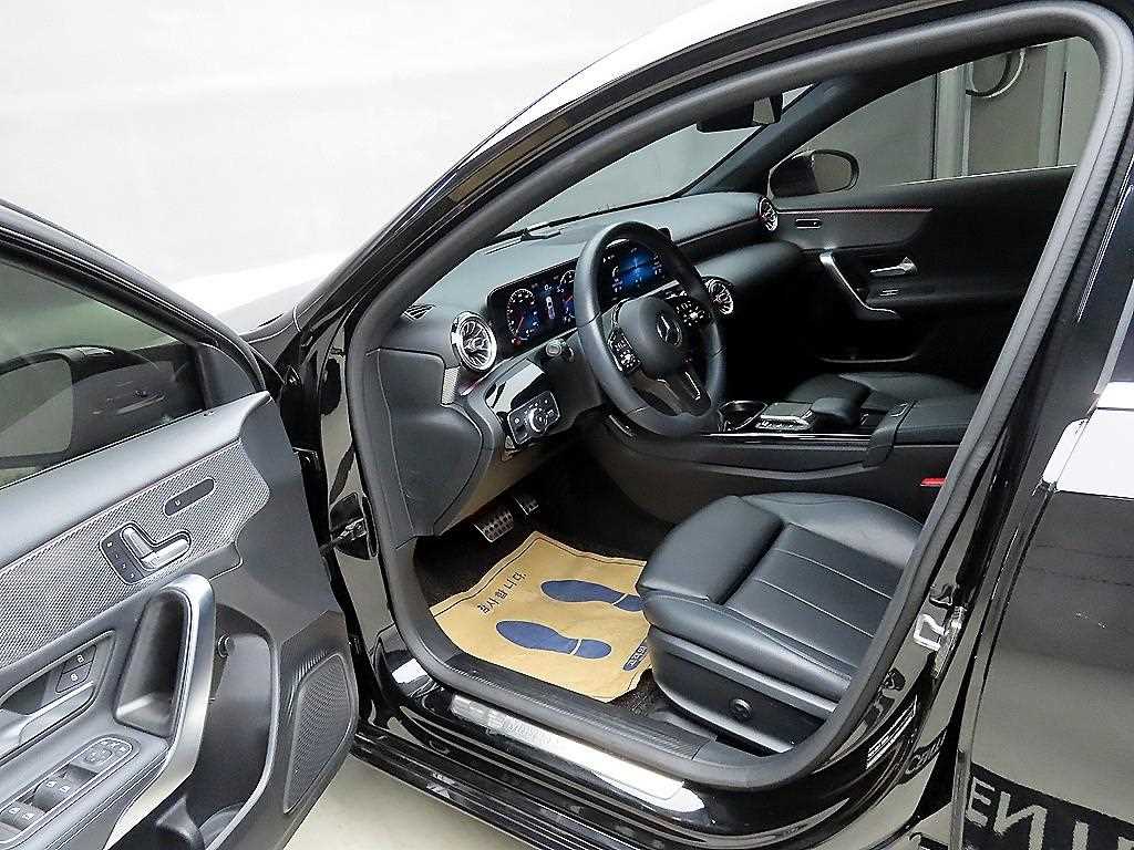 Mercedes Benz A Class - Vista 5