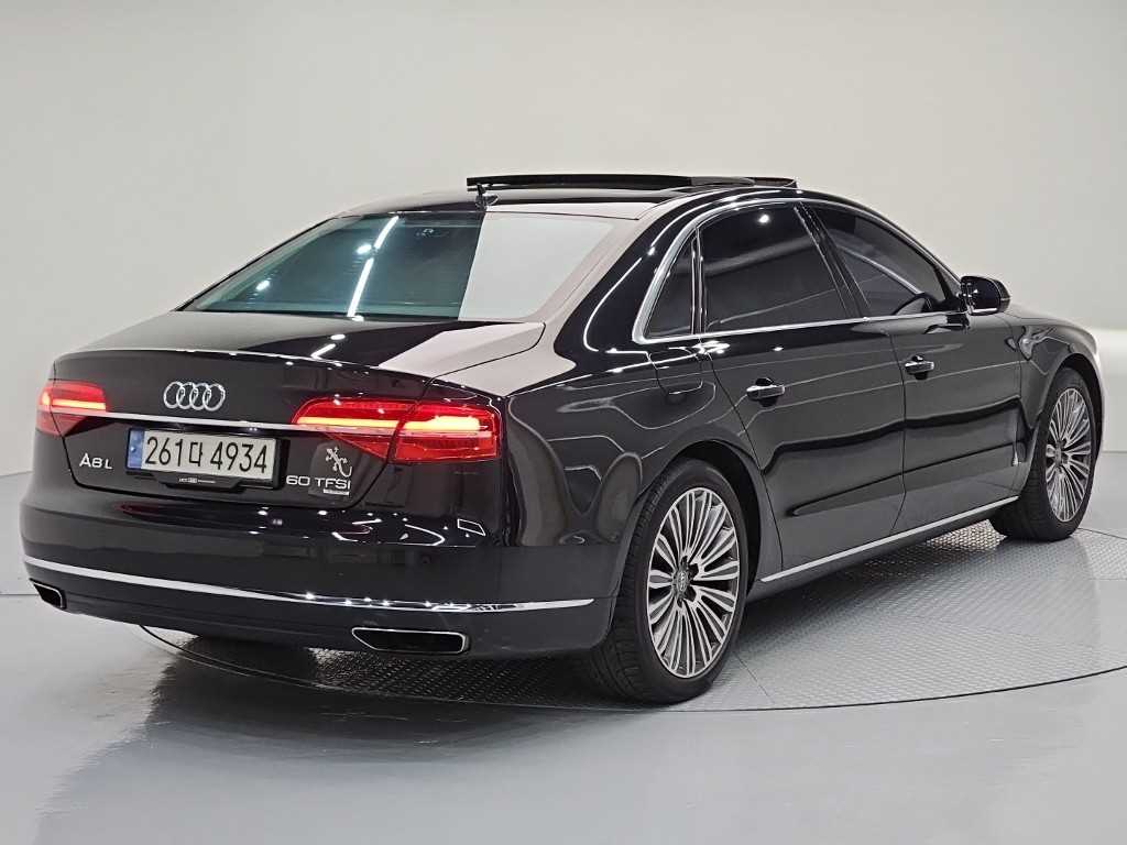 Audi A8 - Vista 4