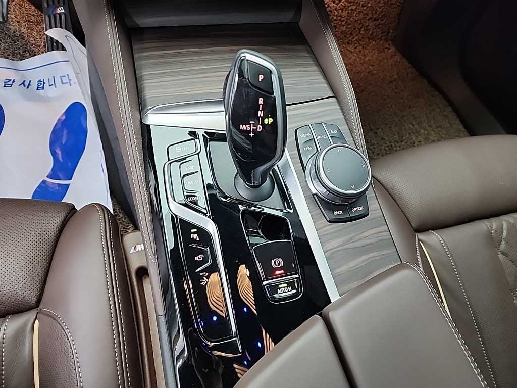 BMW 6 Series 630i xDrive M Sport 9