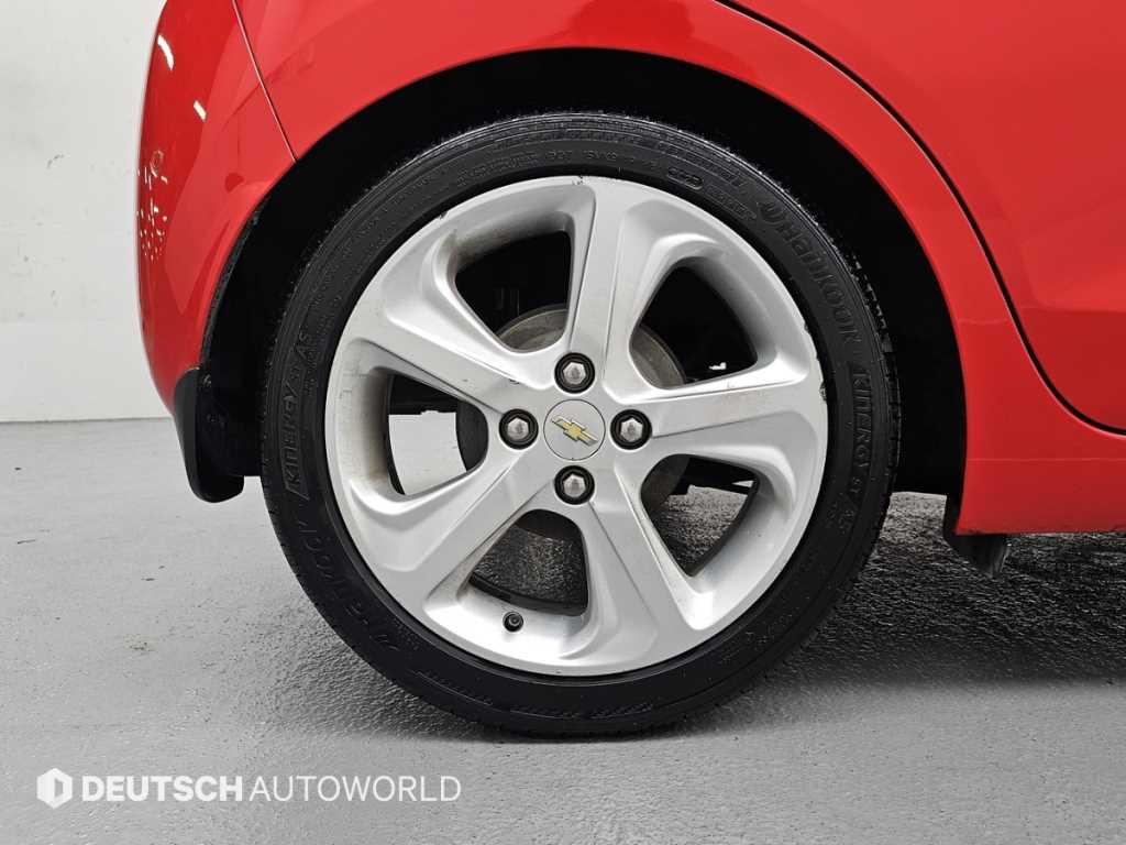 Chevrolet Spark - Vista 5