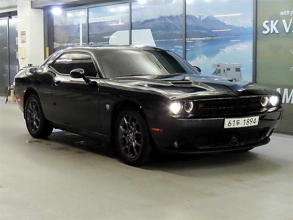 챌린저 3.6 SXT 2018년식