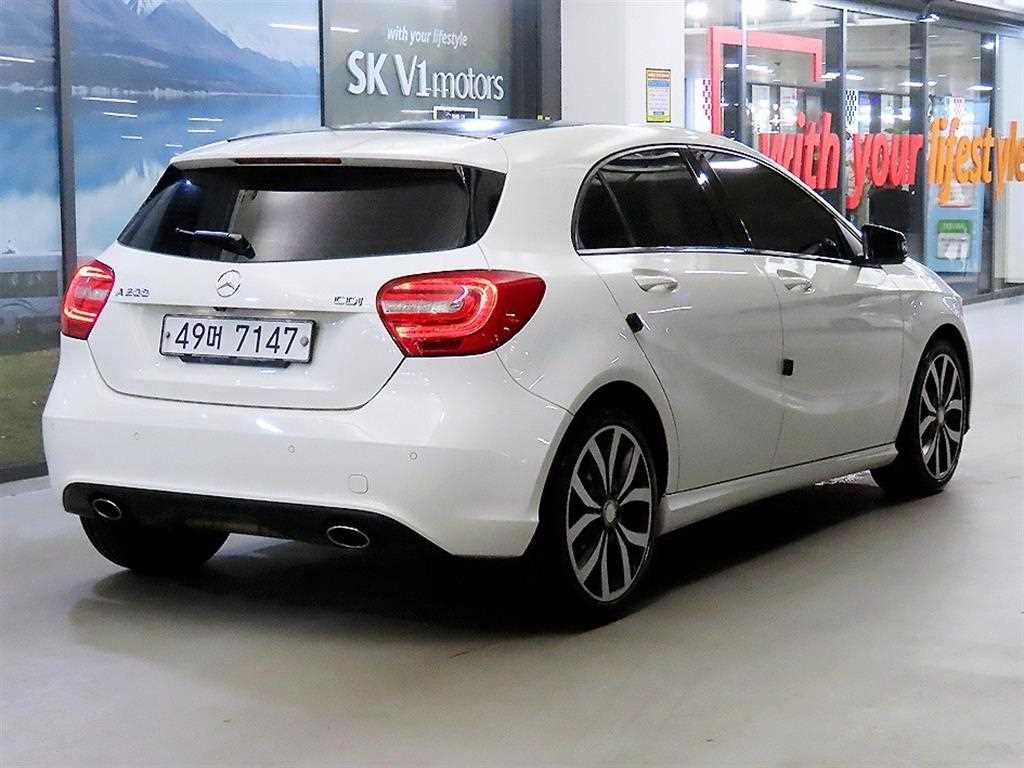 Mercedes Benz A Class - Vista 4