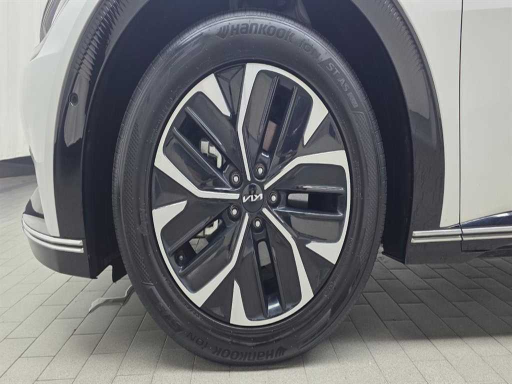 KIA EV6 - Vista 5