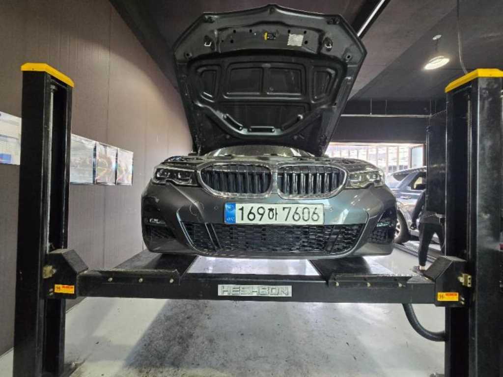 BMW 3 Series 320e M Sport