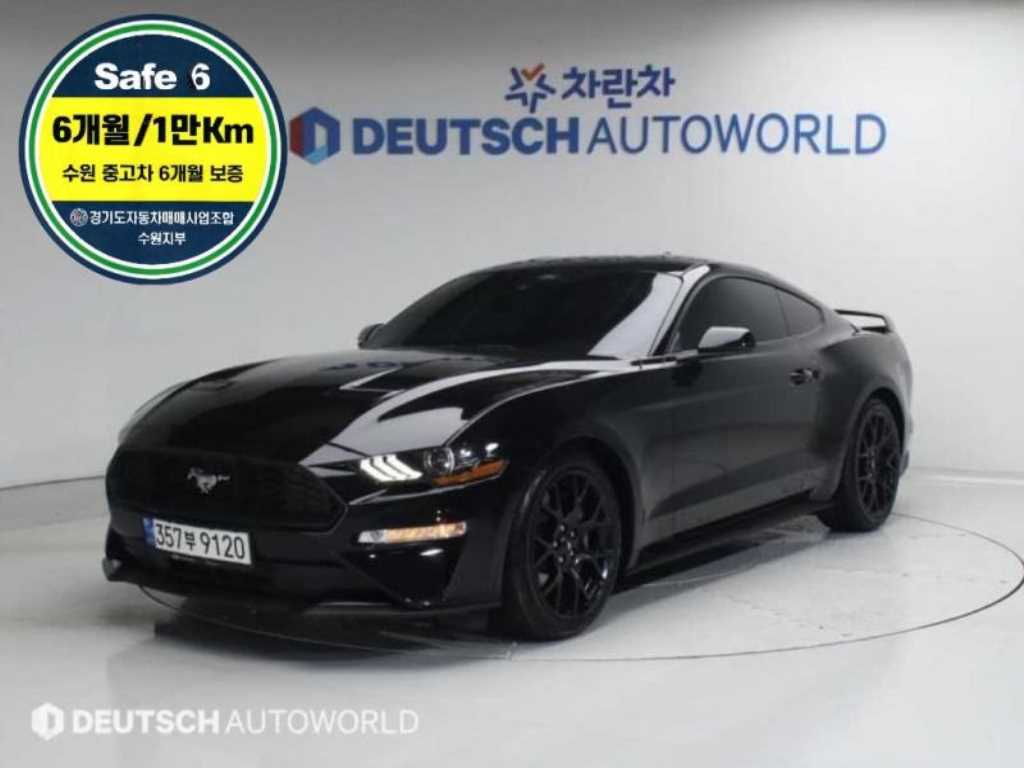 머스탱 쿠페 2022년식