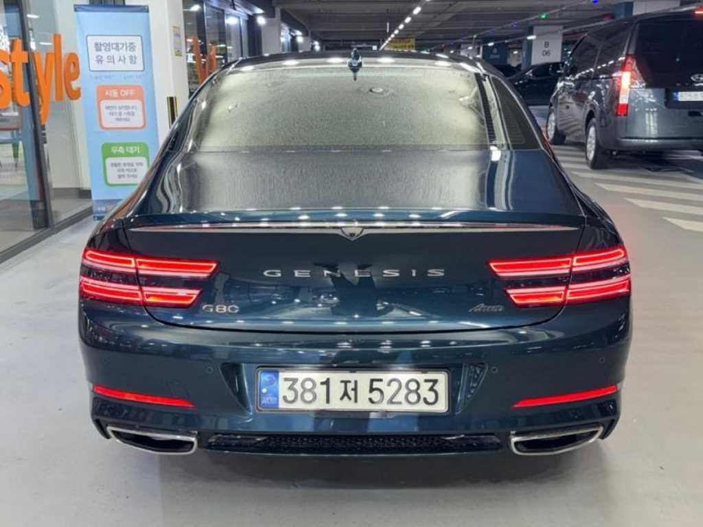 Genesis G80 - Vista 5