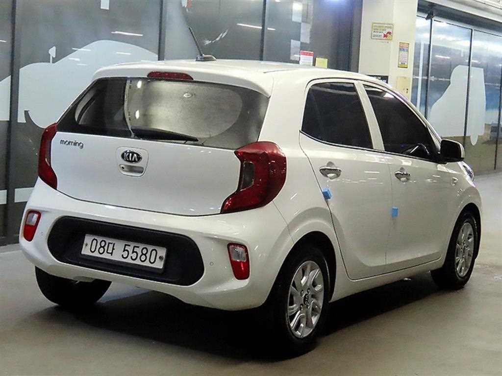 KIA Morning - Vista 4