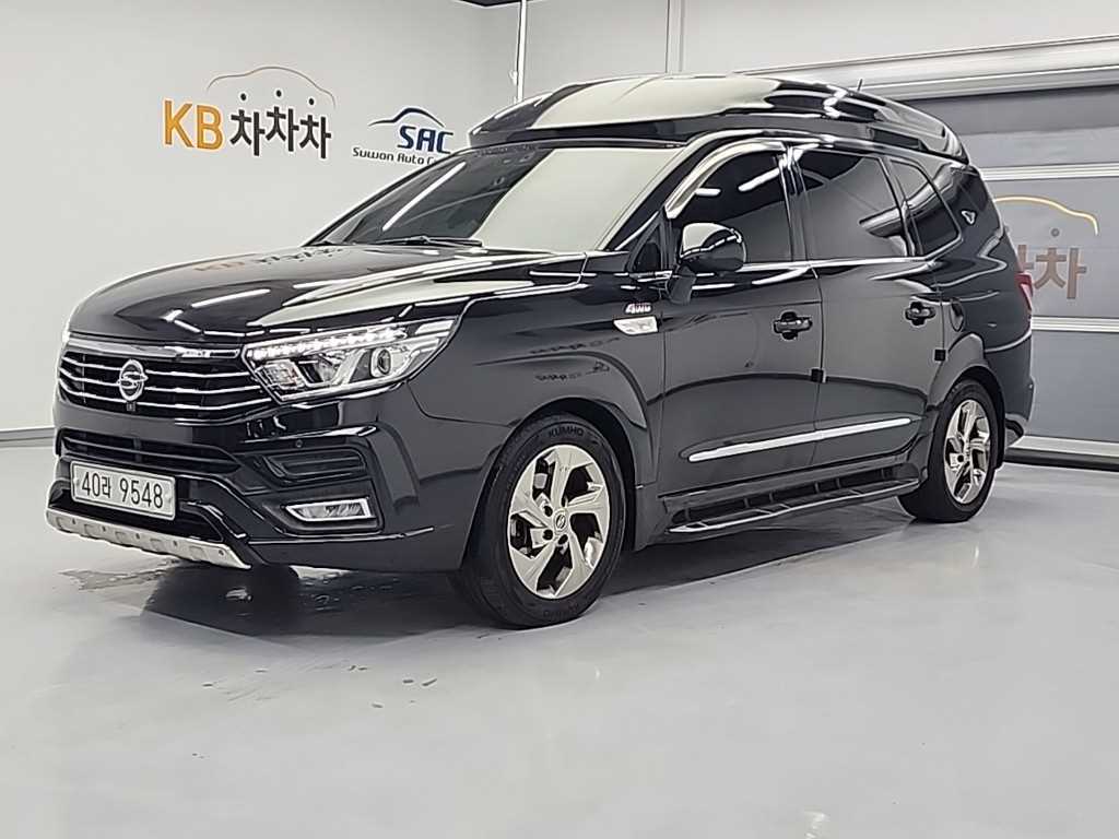 코란도투리스모 4WD 샤토 9인승 하이 리무진 2019년식