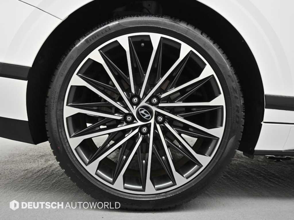 HYUNDAI Grandeur - Vista 5