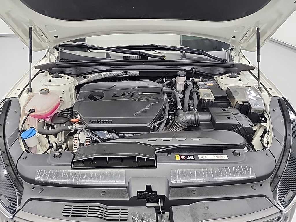 KIA K5 - Vista 5