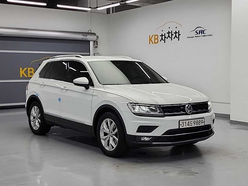 Volkswagen Tiguan - Vista 4