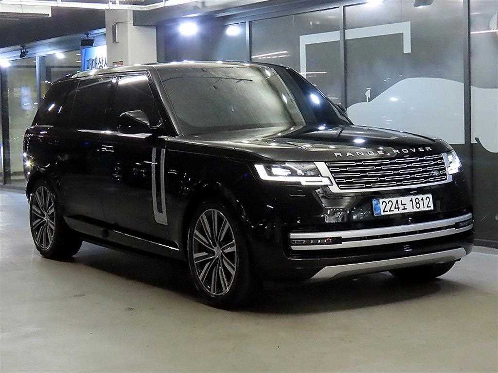 레인지로버 5세대 4.4 P530 LWB 오토바이오그래피 2024년식
