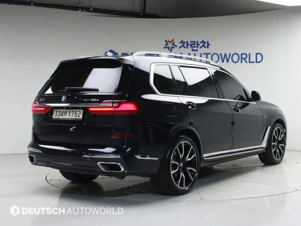 BMW X7 xDrive 30d M 스포츠 6인승 사진 2/20