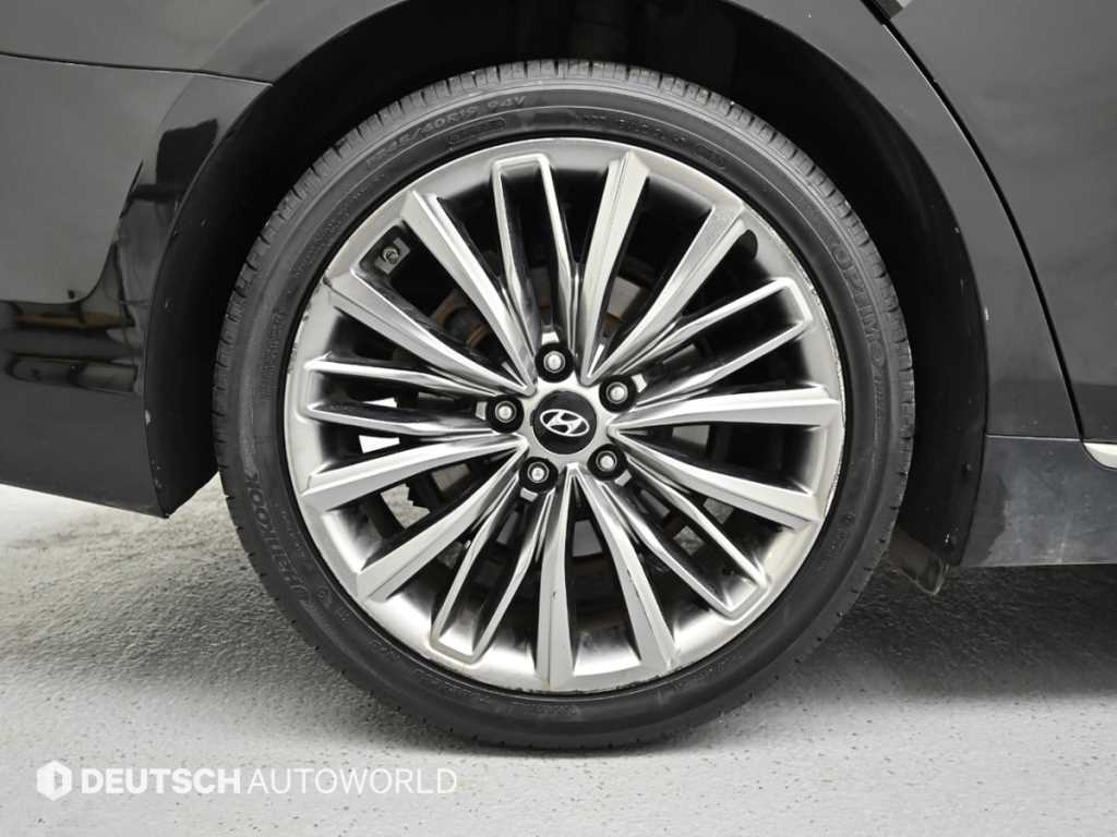 HYUNDAI Grandeur - Vista 5