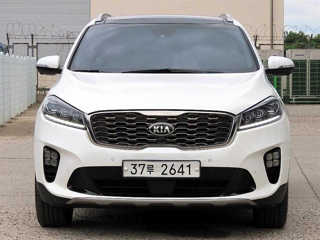 기아 쏘렌토 가솔린 2.0 터보 2WD 마스터 스페셜 사진