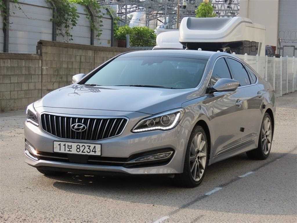 현대 아슬란 G330 익스클루시브 사진 2/19