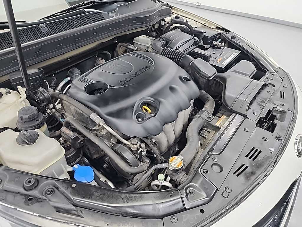 KIA K5 - Vista 5