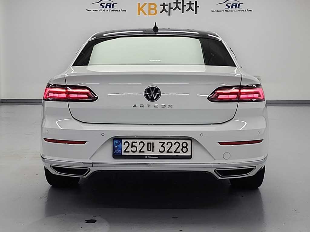 Volkswagen Arteon - Vista 4