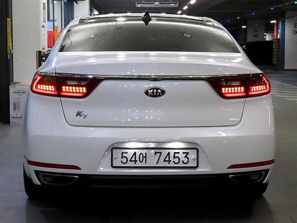 KIA K7 - Vista 5