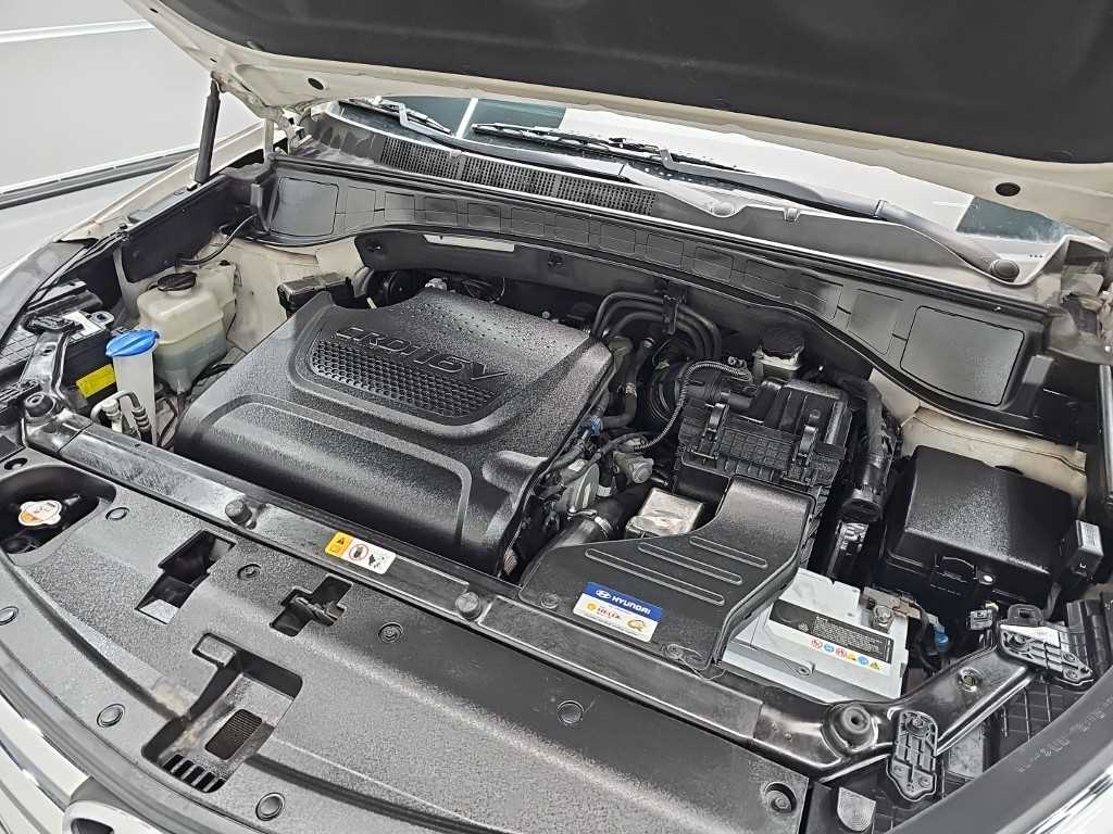 HYUNDAI Santa Fe - Vista 5