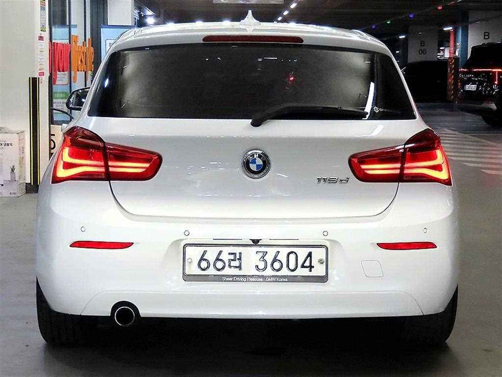 BMW 1 series - Vista 5