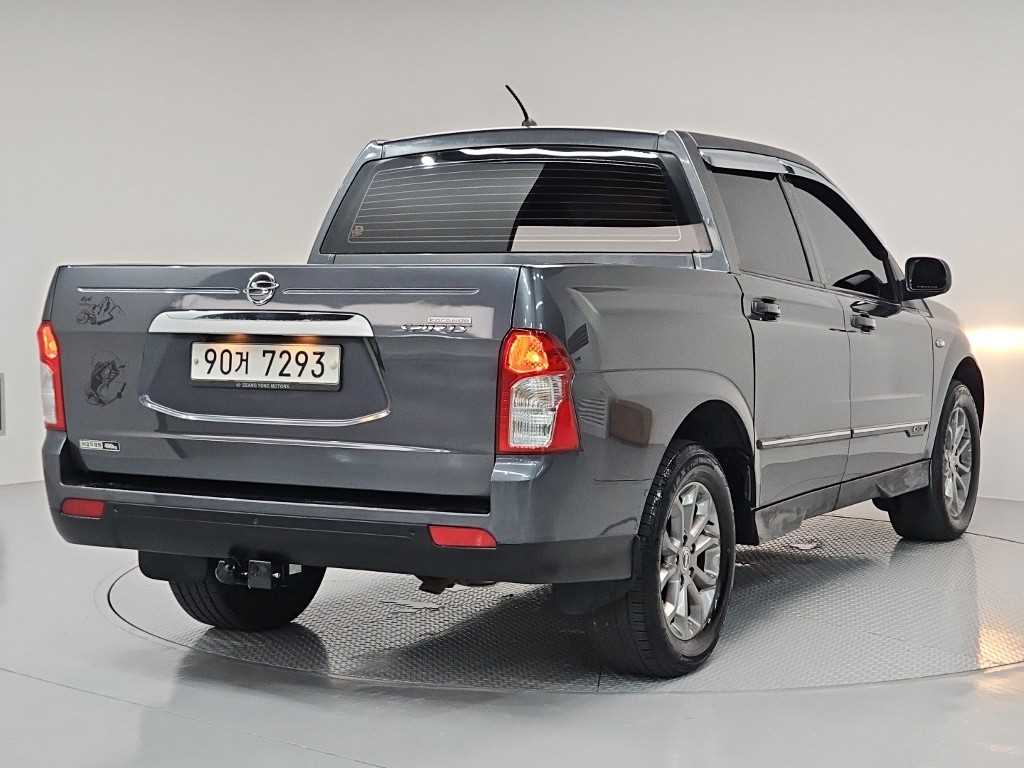 Ssangyong Korando - Vista 4